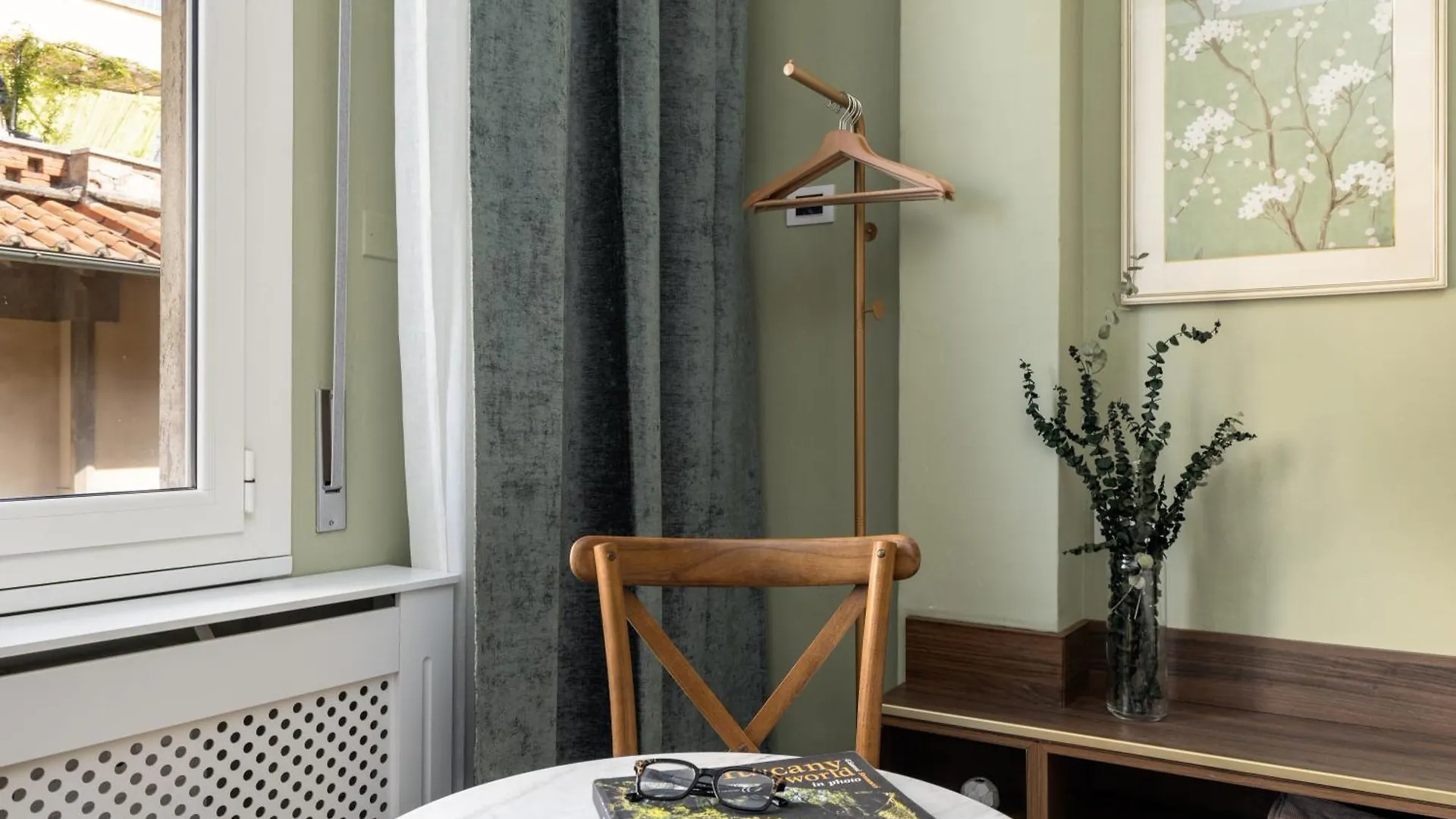 Magnolia Luxury Suite Florence 0*,  Italy