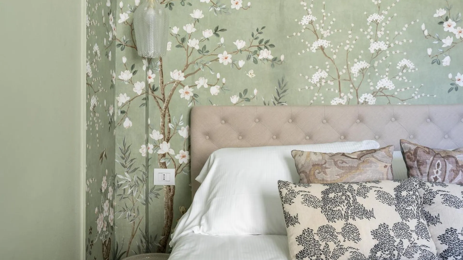 Magnolia Luxury Suite Florence 0*,